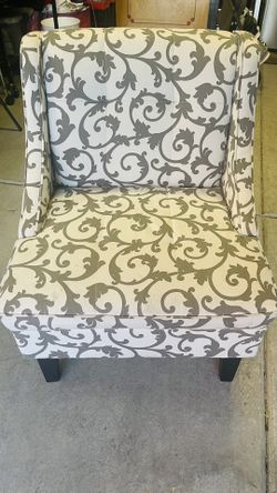 Elegant Comfortable Indoor chair