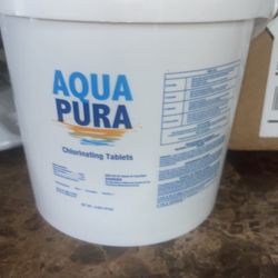 Brand New Swimming Pool/ Spa Chlorine Tablets Bleach 4 Pounds