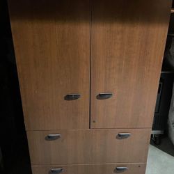 Dresser /file Cabinet 