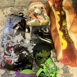 Halloween Costumes 