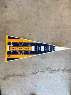 University of Michigan “Go Blue” college pennant