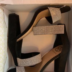 Daisy Fuentes High Heels 