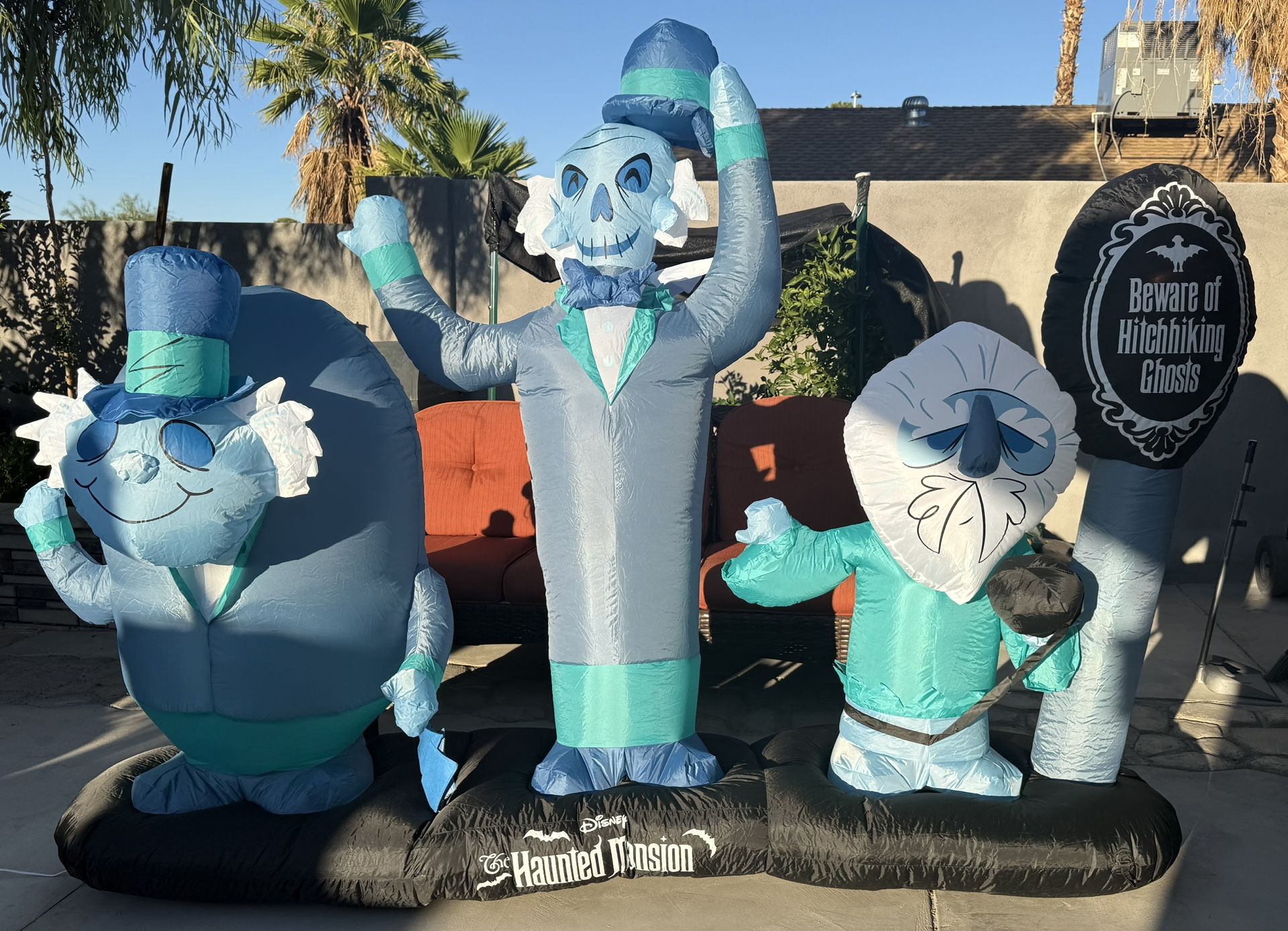 Disney Haunted Mansion Hitchhiking Ghosts Blowup Inflatable Light Up 9ft NEW