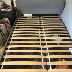 Queen Bed Frame With Wood Supports For Mattress. Good Condition 