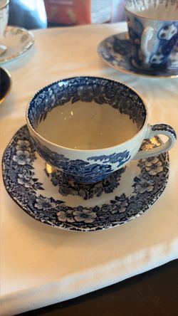Woodland antique teacup
