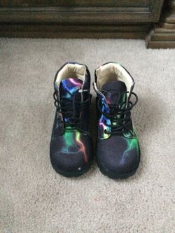 AKID shoes