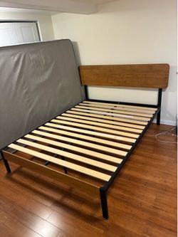 Queen Bed Frame - Zinus Olivia Wood