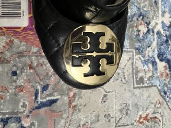 Woman Shoes