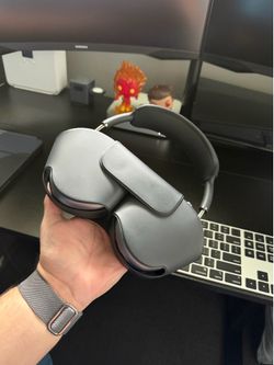 Apple AirPods Max