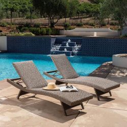 Sunvilla online chaise lounge