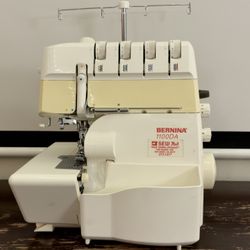 Bernina Overlocker Serger Sewing Machine 1100da, Pre-Owned