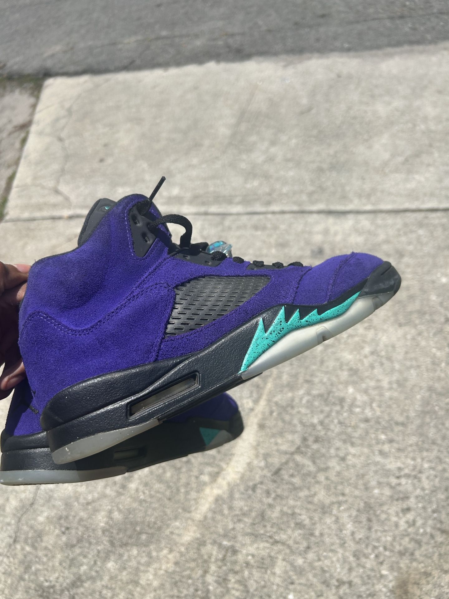 Jordan 5 Retro Alternate Grape