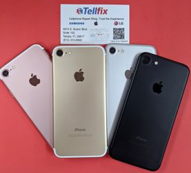 iPhone 7📱 32GB. Factory unlocked 🔓 Like new condition 🎁 With warranty 🧾
