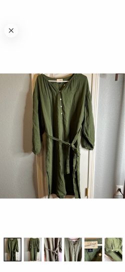Woman’s new dress XL