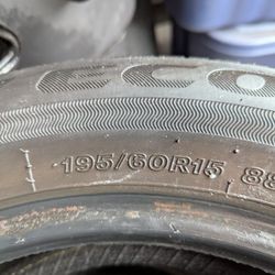 Tires  195/60 15r 80% Tread