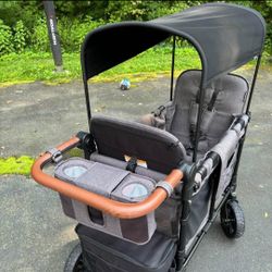 The~wonderfold/W2~2seater~luxe~stroller~for~kids