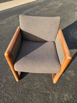 4 Office or Waiting Room Chairs