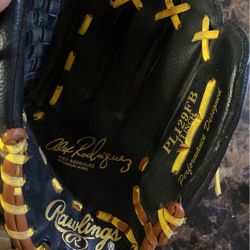 20 Inch Rawlings Alex Rodriguez, Autograph Model, 11 Inch Baseball Glove