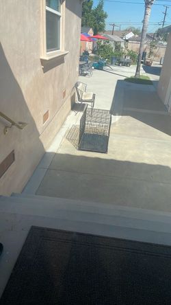 Medium size dog  crate