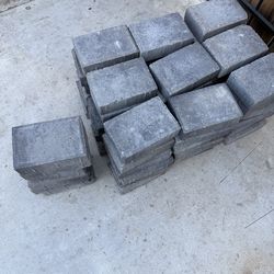 60 pieces of pavers