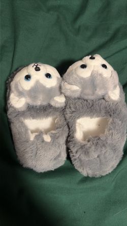 Kids Small Wolf Slippers