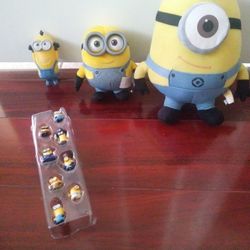 Minnion Large, Meduim Plushes & Mini Various Prices Or  all $7