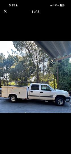 2004 Chevrolet 2500 crew cab