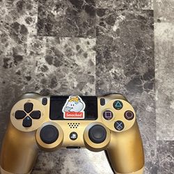 PS4 Controller 