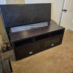 Entertainment Center (Eastside)