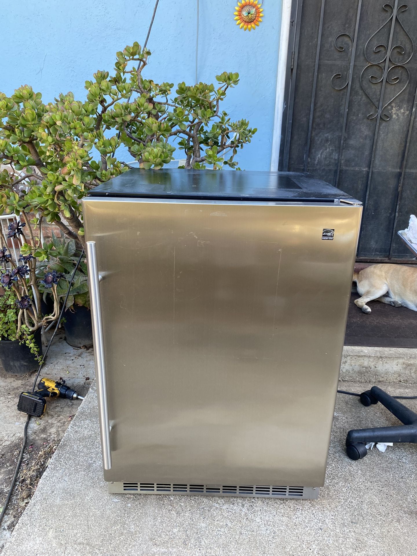 Mini Fridge
