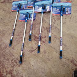Unger
Total Pro Kit with 14 in. Scrubber, 12 in. Squeegee and 6 ft. Telescoping Connect and Clean Pole
