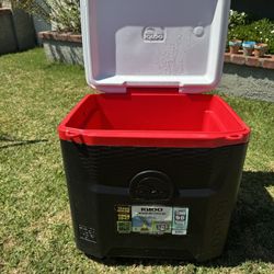 Igloo Cooler