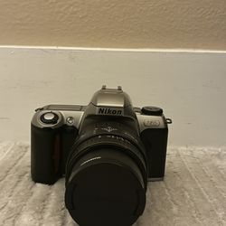 Nikon N65 w/lens