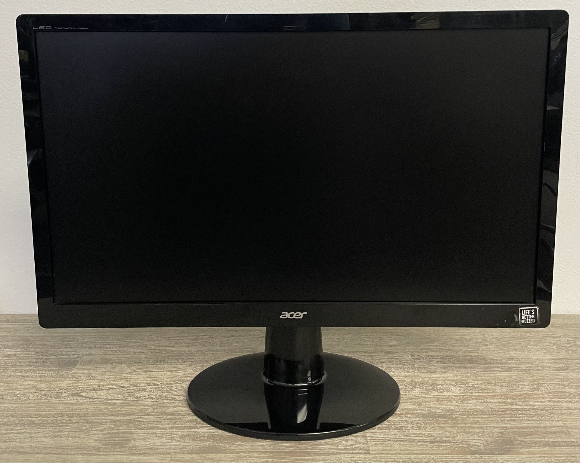 Acer Monitor June 2016. USED