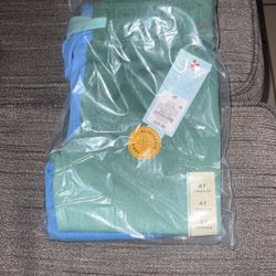 Boy Joggers 4T Never used