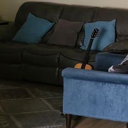 Electric Reclining Couch