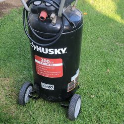 Husky 27 Gal air  compressor 