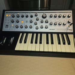 Moog Sub Phatty 