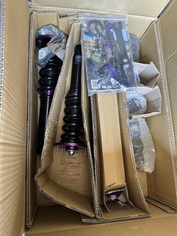 07-23 Dodge Charger AWD / 17-19 Challenger/ 05-23 Chrysler 300 D2 Racing RS Coilover Suspension 36 Way Damping Fully Adjustable - Part # D-CR-01-1