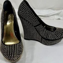 Women’s Posh Black and Gold Studded Wedges
