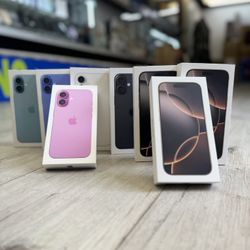 iPhone 16 Pro Max, 16 Pro, 16 Plus & 16 Regular Available (Take It Home In Payment/ llévatelo a casa en pagos)