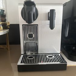 Nespresso Latissima Pro