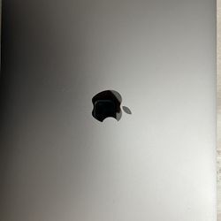 MacBook Pro 256SSD 8GB RAM 2020 Model Touchbar