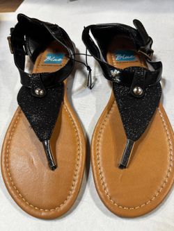 $12 ⏰ SHOE CLEARANCE ⏰