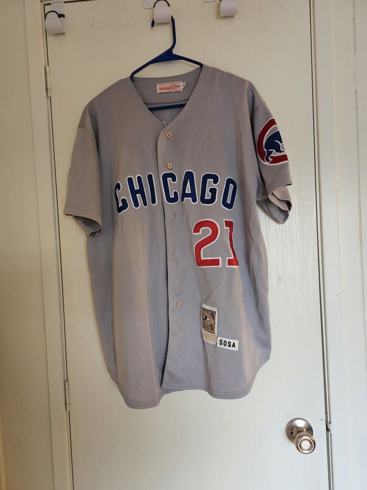 Chicago Cubs Jersey for Sale in Hemet, CA - OfferUp