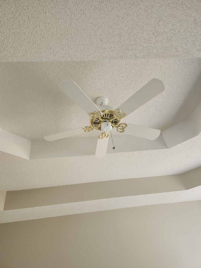 Ceiling Fan 52"