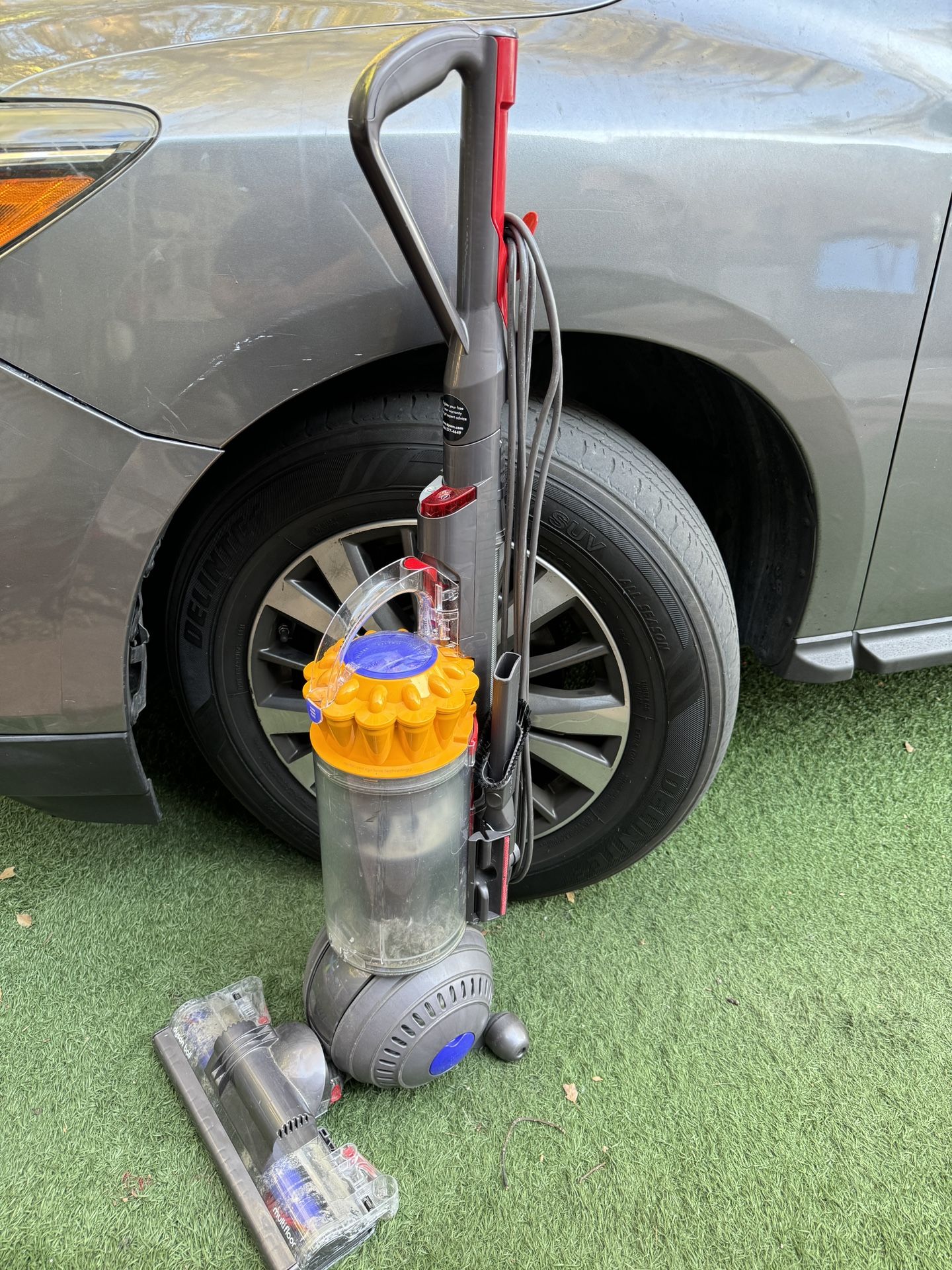 Dyson Ball Multi Floor, Upright Vacuum Cleaner, Powerful Suction, HEPA Filter, Self Adjusting Cleaner Head, Instant Release Wand, Bagless, Width Clean