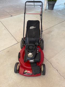 Toro recycler self propelled lawnmower 6.75HP