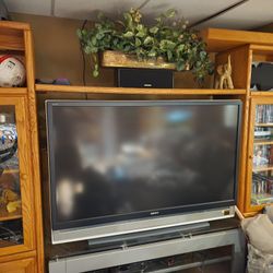Entertainment Stand Plus Tv With Stand 