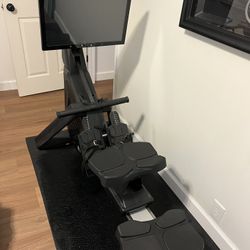 Aviron strong series rower